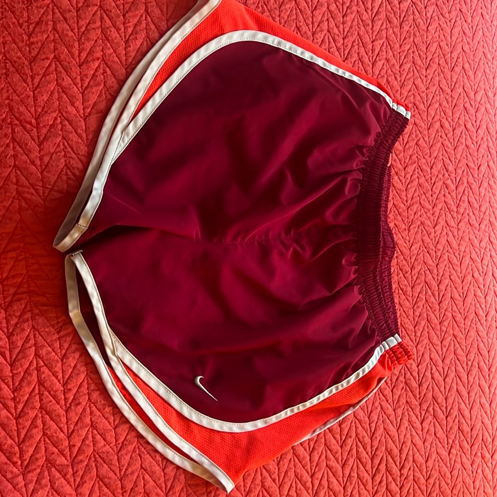 Nike dri-fit shorts, burgundy, S